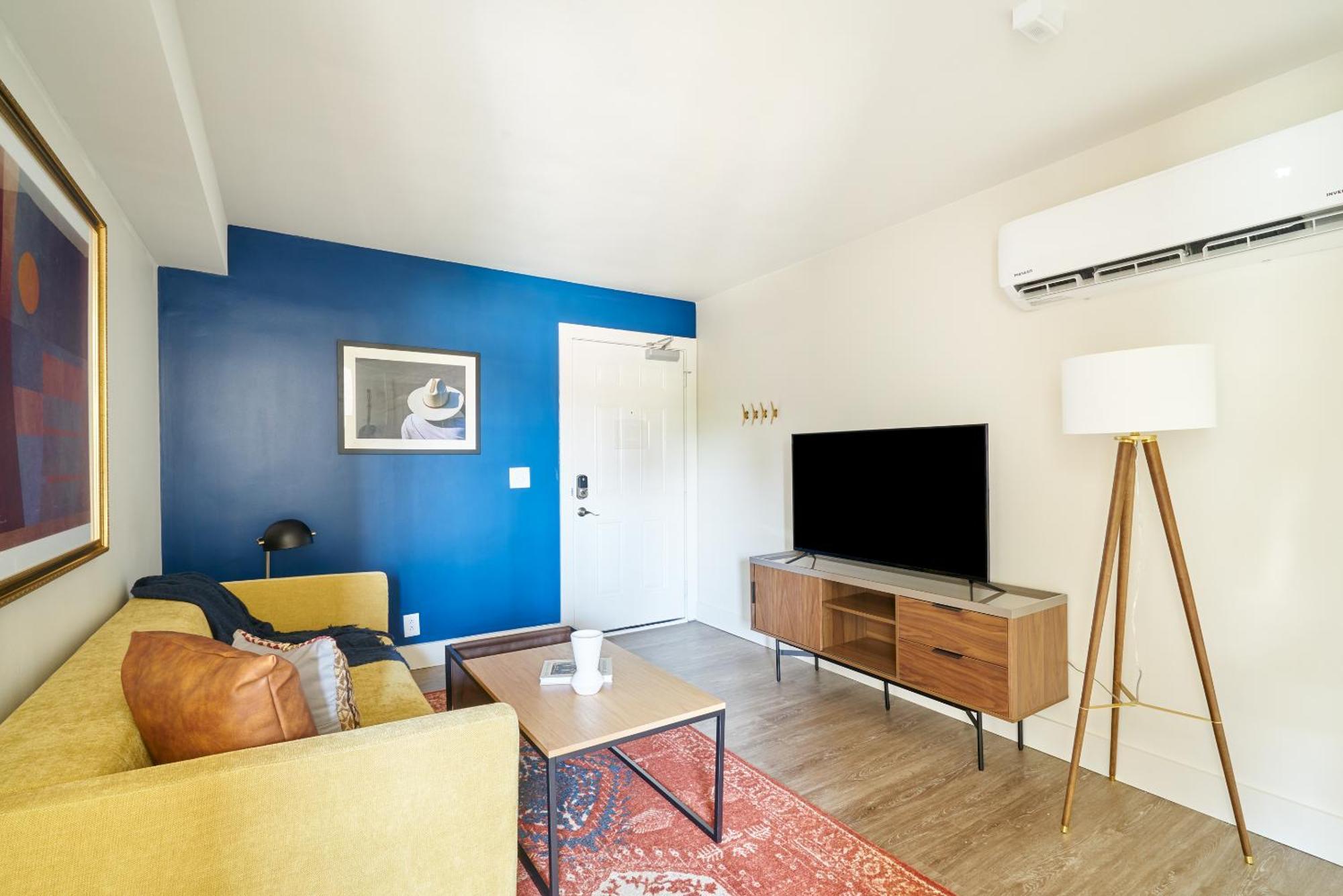 Sonder By Marriott Bonvoy The Stat Apartments Midtown Нэшвилл Экстерьер фото